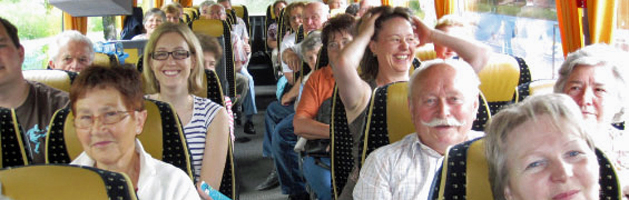Jahresausflug der Landsmannschaft der Donauschwaben Backnang vom 12. bis 14. Juni 2010 zu den Passionsspielen Oberammergau Jahresausflug der Landsmannschaft der Donauschwaben Backnang vom 12. bis 14. Juni 2010 zu den Passionsspielen Oberammergau